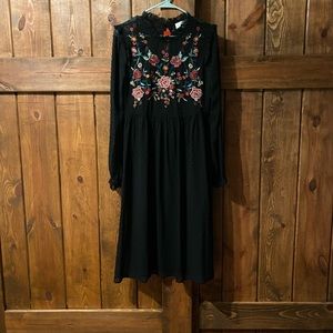 Evereve Braeve Clip Dot Embroidered Midi Dress